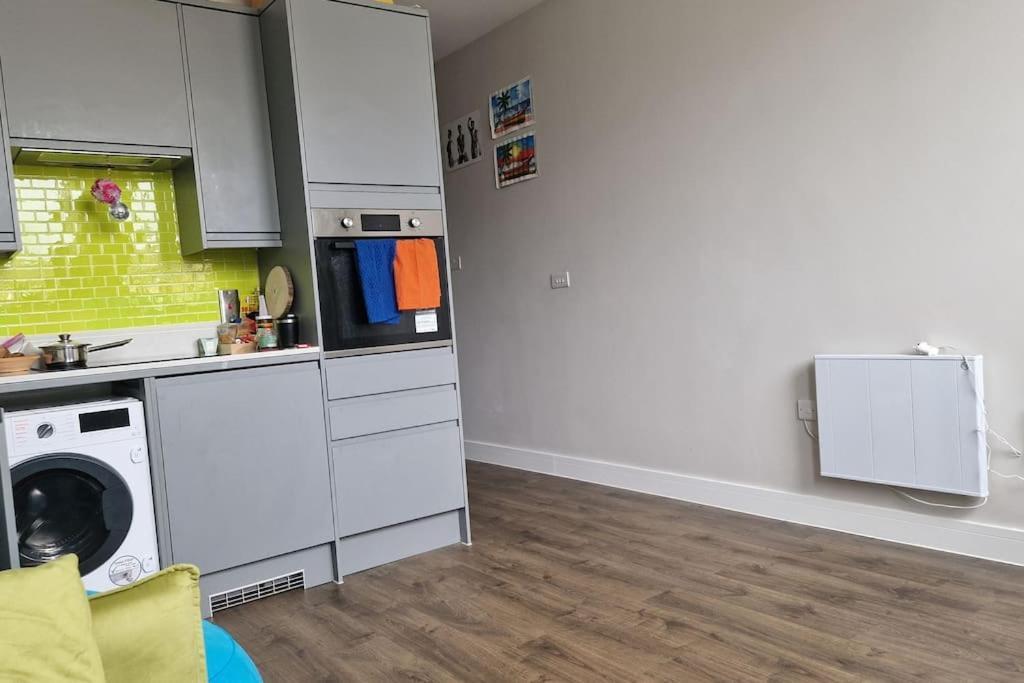 Apartament Stylish And Spacious New Flat