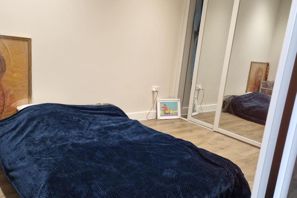 Stylish And Spacious New Flat * Londra